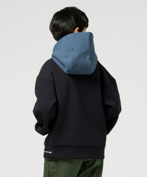 CAMP7(キャンプセブン)の「CAMP7(キャンプ7)吸水速乾/ワンポイントプリントパーカー(パーカー・キッズ・チャコールグレー×ブラック/ブラック×ブルー・110/130/150/160/140/120)」の13枚目の写真