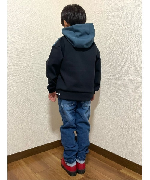 CAMP7(キャンプセブン)の「CAMP7(キャンプ7)吸水速乾/ワンポイントプリントパーカー(パーカー・キッズ・チャコールグレー×ブラック/ブラック×ブルー・110/130/150/160/140/120)」の21枚目の写真