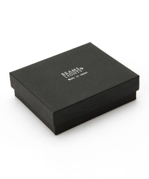 BEAMS LIGHTS Men's（ビームスライツ メンズ）の「BEAMS LIGHTS / レザーIDケース（パスケース・メンズ・ブラック/ベージュ・ONE SIZE）」の8枚目の写真