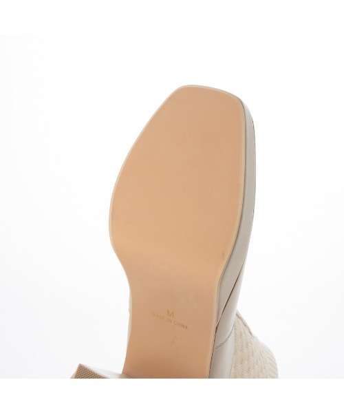 DULCIS REGALO(ドルキス レガロ)の「ElvisLuce(エルビスルーチェ)8cmヒール厚底ストームリブニットソックスボリュームソールショートブーツ(ブーツ・レディース・ブラック/アイボリー・L/S/M/LL)」の7枚目の写真