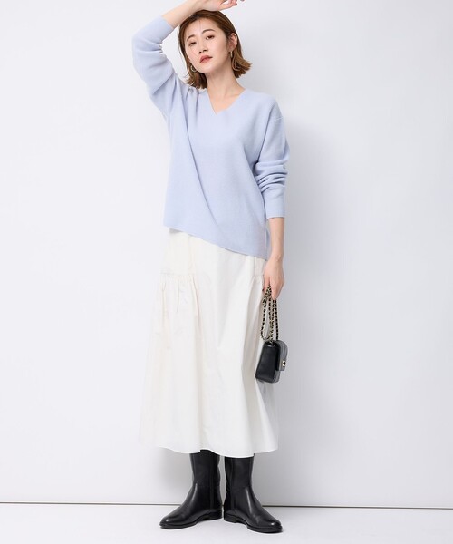 23区（ニジュウサンク）の「【洗える】ウールカシミヤ Vネック ニット（ニット/セーター・レディース・ライラック系/ベージュ系/イエロー系/ピンク系/ブラック系/スカイブルー系・40/38）」の21枚目の写真