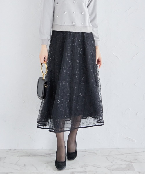 tocco closet(トッコ クローゼット)の「ラインスパンコールチュールフレアスカート(スカート・レディース・ブラック/ベージュ・M)」の5枚目の写真