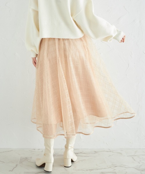tocco closet(トッコ クローゼット)の「ラインスパンコールチュールフレアスカート(スカート・レディース・ブラック/ベージュ・M)」の11枚目の写真