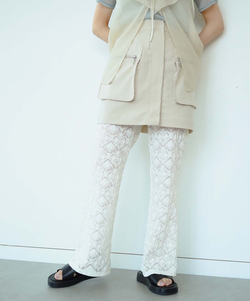 Ray BEAMS（レイビームス）の「Ray BEAMS / カット レース シアー パンツ（その他パンツ・レディース・ブラック/オフホワイト・1/0）」の5枚目の写真