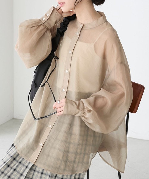 BONLECILL(ボンルシール)の「ボリュームスリーブバンドカラーシアーシャツ(シャツ/ブラウス・レディース・アイボリー/オレンジ/グリーン/ピンク/ベージュ/ブルー/ブラック・FREE)」の3枚目の写真