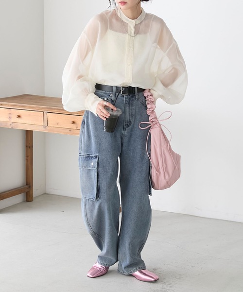 BONLECILL(ボンルシール)の「ボリュームスリーブバンドカラーシアーシャツ(シャツ/ブラウス・レディース・アイボリー/オレンジ/グリーン/ピンク/ベージュ/ブルー/ブラック・FREE)」の16枚目の写真