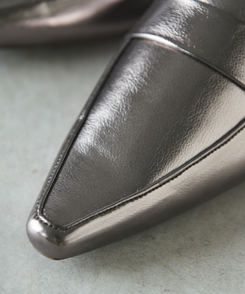 EVOL（イーボル）の「【EVOL(イーボル)】デザインヒールコインローファー（ローファー・レディース・ブロンズ/ブラック・23.5/24.5/22.5）」の6枚目の写真