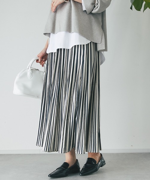 EVOL（イーボル）の「【EVOL(イーボル)】デザインヒールコインローファー（ローファー・レディース・ブロンズ/ブラック・23.5/24.5/22.5）」の15枚目の写真