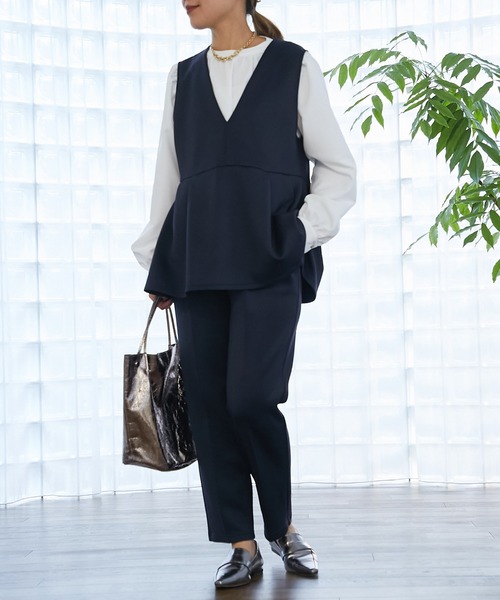 EVOL（イーボル）の「【EVOL(イーボル)】デザインヒールコインローファー（ローファー・レディース・ブロンズ/ブラック・23.5/24.5/22.5）」の14枚目の写真