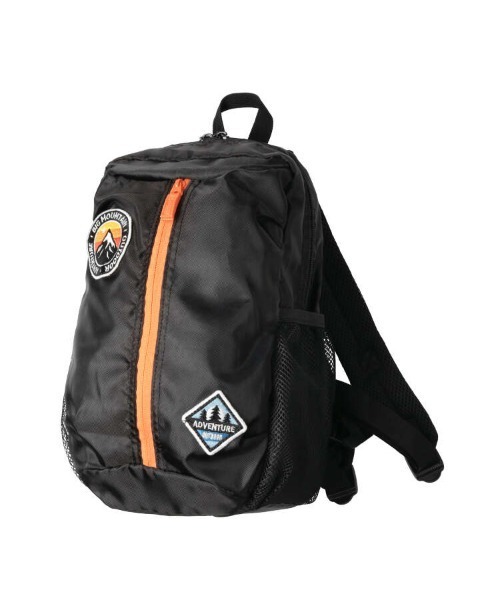 Kids Foret（キッズフォーレ）の「ワッペン付き撥水オーバルリュック（バックパック/リュック・キッズ・ベージュ/ブラック・M/L）」の6枚目の写真