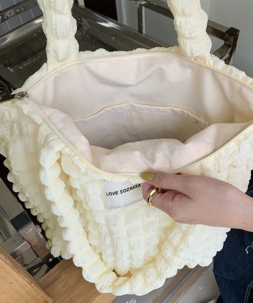Miniministore(ミニミニストア)の「ぽこぽこトートバッグ ワッフル風バッグ(トートバッグ・レディース・イエロー/アイボリー/ピンク/ブラック/ブルー・FREE)」の12枚目の写真