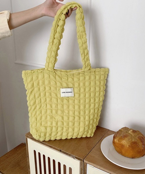 Miniministore(ミニミニストア)の「ぽこぽこトートバッグ ワッフル風バッグ(トートバッグ・レディース・イエロー/アイボリー/ピンク/ブラック/ブルー・FREE)」の16枚目の写真