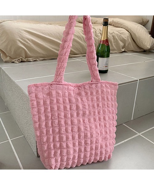 Miniministore(ミニミニストア)の「ぽこぽこトートバッグ ワッフル風バッグ(トートバッグ・レディース・イエロー/アイボリー/ピンク/ブラック/ブルー・FREE)」の22枚目の写真