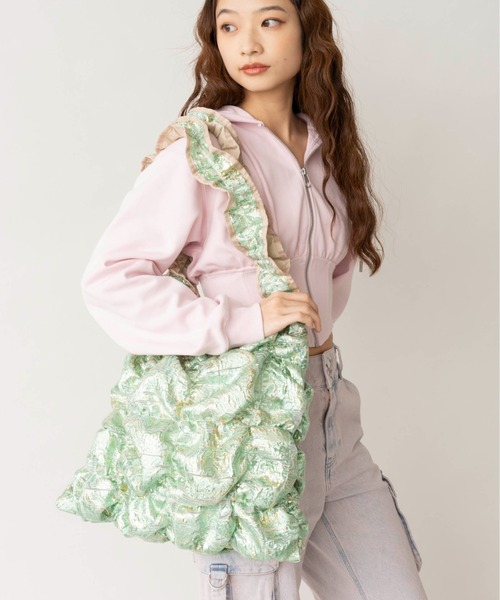 Casselini（キャセリーニ）の「Casselini(キャセリーニ)スクエアギャザートート（トートバッグ・レディース・アイボリー/ブラック/サックスブルー/オレンジ/ブルー/ゴールド/シルバー/グリーン・FREE）」の4枚目の写真