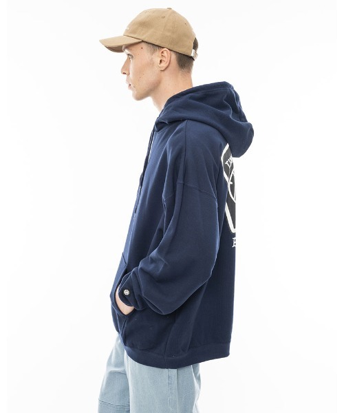 ELEMENT(エレメント)の「ELEMENT メンズ CARD HOOD パーカー/エレメントプルオーバーパーカー・フーディー(パーカー・メンズ・ブラック/ベージュ/ネイビー・LARGE/X-LARGE/MEDIUM)」の20枚目の写真