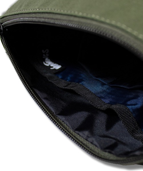 WILD THINGS（ワイルドシングス）の「WILD THINGS ｻｺｯｼｭ（ショルダーバッグ・メンズ・ブラック/オリーブ・FREE）」の12枚目の写真