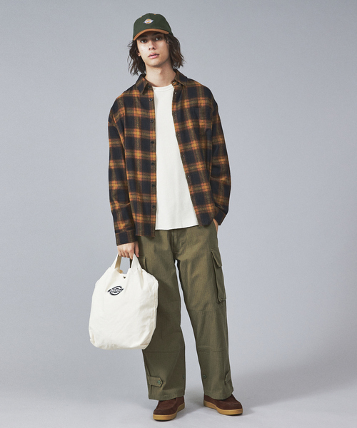 Dickies（ディッキーズ）の「【Dickes /ディッキーズ】CANVAS 2WAY SHOULDER（ショルダーバッグ・メンズ・ブラック/パープル/レッド/ホワイト系その他/ホワイト系その他2/ブラック系その他2/ホワイト/ブラック系その他・フリー）」の12枚目の写真