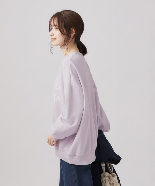 Cutie Blonde（キューティーブロンド）の「◆【体型カバー/洗える】前後差ヘム BIGシルエットスウェット（スウェット・レディース・ネイビー系3/ホワイト系その他/グレー系1/パープル系1/ブルー系5/チャコール・00）」の19枚目の写真