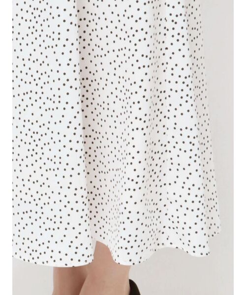 MERCURYDUO（マーキュリーデュオ）の「レースデコルテドットワンピース