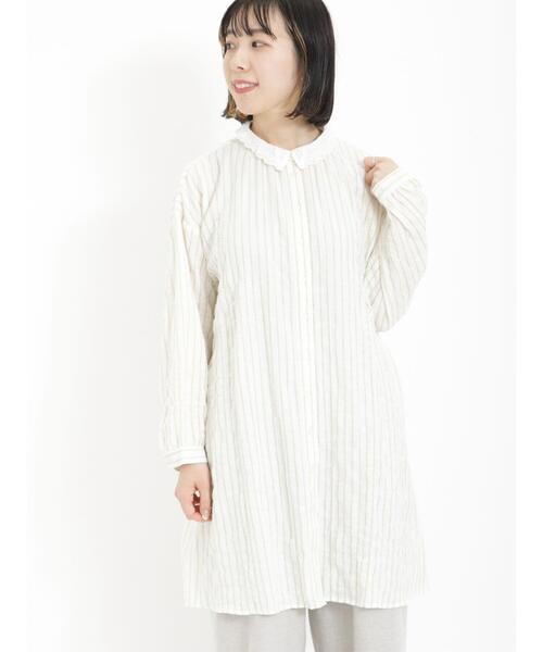 Samansa Mos2(サマンサ モスモス)の「柄アソートレース襟チュニック(チュニック・レディース・ブルー/ベージュ/チャコールグレー/キナリ/グリーン・F)」の21枚目の写真