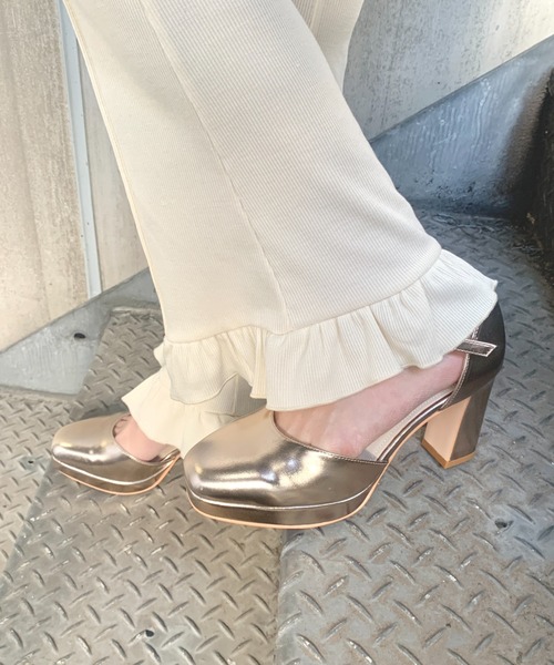 R&E（アールアンドイー）の「【R&E】スクエアトゥチャンキーヒールセパレートパンプス（パンプス・レディース・アイボリー/ブラック/シルバー/ゴールド系その他・22cm/22.5cm/23cm/23.5cm/24cm/24.5cm）」の22枚目の写真