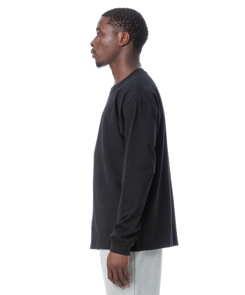 Knuu（ヌウ）の「9.5oz Heavy Long Sleeve T-Shirt / ヘビーベーシック長袖Tシャツ（Tシャツ/カットソー・メンズ・ホワイト/ネイビー/ブラック・LARGE/MEDIUM/X-LARGE/SMALL/XX-LARGE/X-SMALL）」の6枚目の写真
