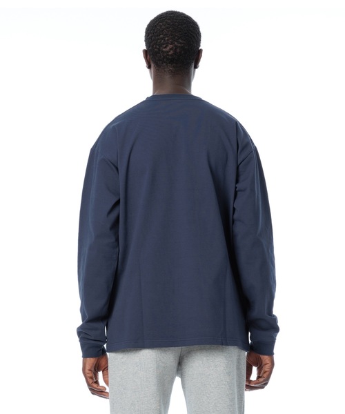 Knuu（ヌウ）の「9.5oz Heavy Long Sleeve T-Shirt / ヘビーベーシック長袖Tシャツ（Tシャツ/カットソー・メンズ・ホワイト/ネイビー/ブラック・LARGE/MEDIUM/X-LARGE/SMALL/XX-LARGE/X-SMALL）」の11枚目の写真