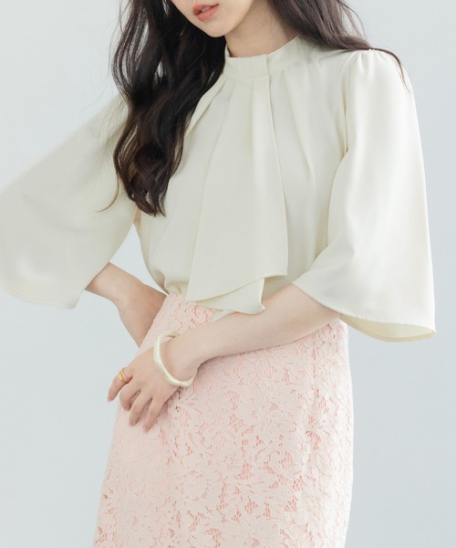 SAISON DE PAPILLON（セゾンドパピヨン）の「【大人気】5分丈スリーブスタンドカラーブラウス　卒業式 入学式（シャツ/ブラウス・レディース・ピンクベージュ/ライトグリーン/アイボリー/ブラック・S/M/L）」の5枚目の写真