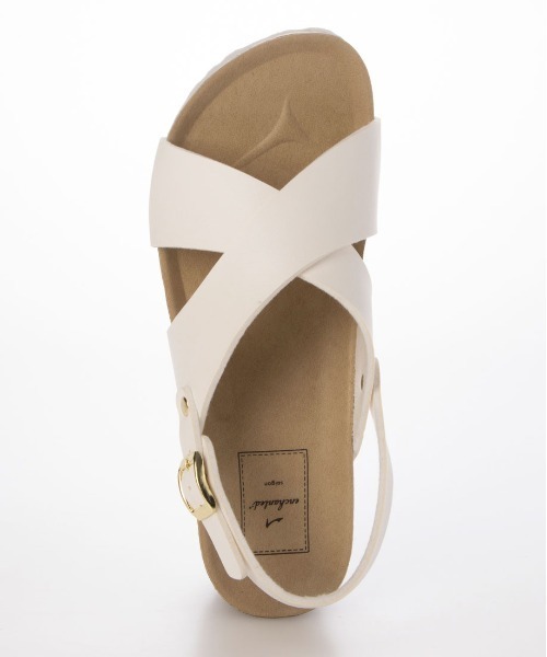 enchanted(エンチャンテッド)の「クロスオーバースリングバックウェッジサンダル(サンダル・レディース・パイソン/ホワイト/ダークブラウン/ブラック/シルバー・35/36/37/38/39)」の15枚目の写真