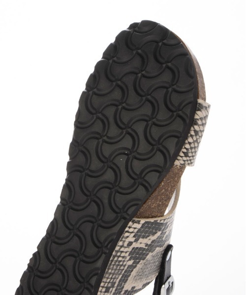 enchanted(エンチャンテッド)の「クロスオーバースリングバックウェッジサンダル(サンダル・レディース・パイソン/ホワイト/ダークブラウン/ブラック/シルバー・35/36/37/38/39)」の6枚目の写真