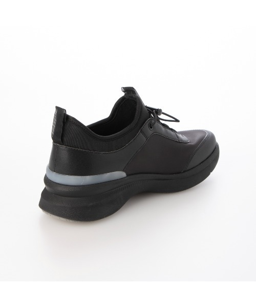 ing（イング）の「【レイン対応】コードストッパースニーカー（レインシューズ・レディース・ホワイト系その他2/ライトベージュ/ブラック/ブラウン系その他・L/M/S/LL）」の9枚目の写真