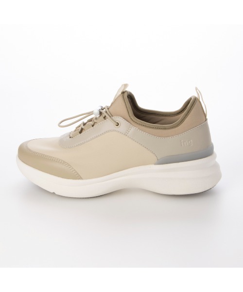 ing（イング）の「【レイン対応】コードストッパースニーカー（レインシューズ・レディース・ホワイト系その他2/ライトベージュ/ブラック/ブラウン系その他・L/M/S/LL）」の15枚目の写真