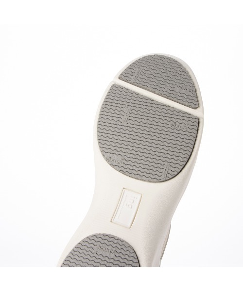 ing（イング）の「【レイン対応】コードストッパースニーカー（レインシューズ・レディース・ホワイト系その他2/ライトベージュ/ブラック/ブラウン系その他・L/M/S/LL）」の6枚目の写真