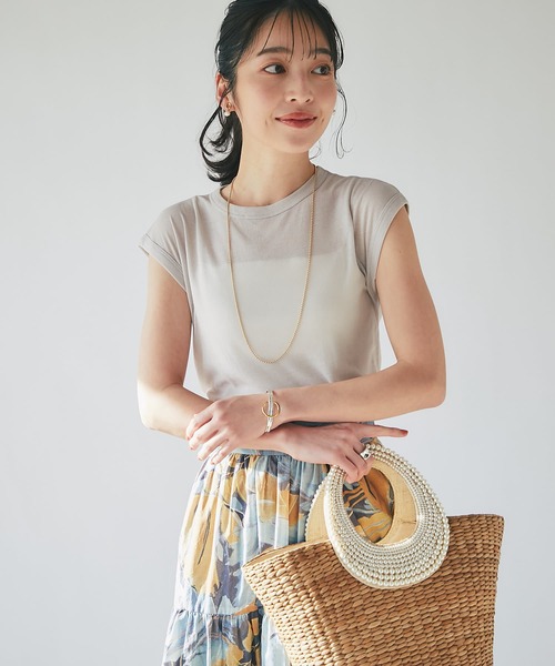 La boutique BonBon（ラブティックボンボン）の「シアーノースリーブカットソー（Tシャツ/カットソー・レディース・グレイッシュベージュ/ブラック/ホワイト・FREE）」の10枚目の写真