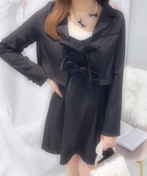 apres jour(アプレジュール)の「French Girly Collection リボンテーラードジャケット【ZOZOTOWN限定アイテム】(テーラードジャケット・レディース・グレー系その他/ブラック・X-LARGE/フリー)」の3枚目の写真