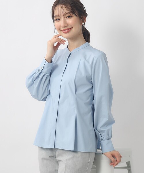 index（インデックス）の「◆バンドカラータックブラウス【洗濯機洗い可/イージーケア】（シャツ/ブラウス・レディース・ブルー系/サックスブルー/オフホワイト・36/38/42/40）」の2枚目の写真