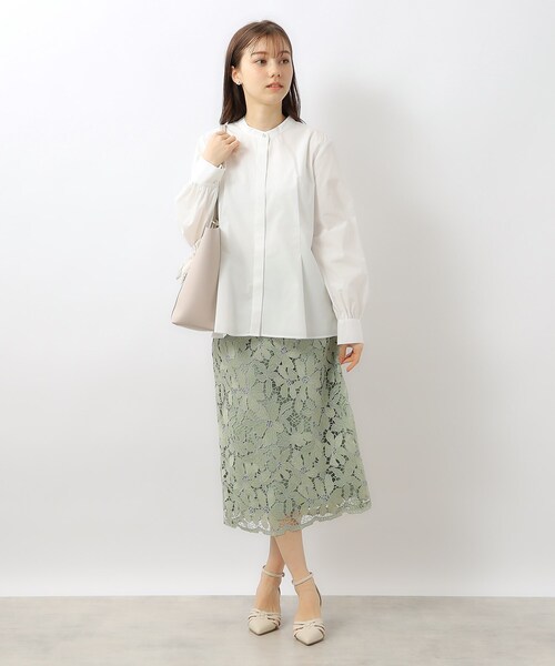 index（インデックス）の「◆バンドカラータックブラウス【洗濯機洗い可/イージーケア】（シャツ/ブラウス・レディース・ブルー系/サックスブルー/オフホワイト・36/38/42/40）」の5枚目の写真