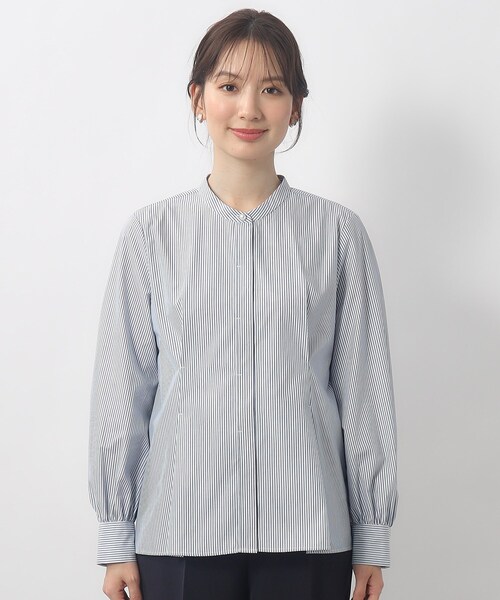 index（インデックス）の「◆バンドカラータックブラウス【洗濯機洗い可/イージーケア】（シャツ/ブラウス・レディース・ブルー系/サックスブルー/オフホワイト・36/38/42/40）」の16枚目の写真