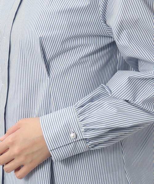 index（インデックス）の「◆バンドカラータックブラウス【洗濯機洗い可/イージーケア】（シャツ/ブラウス・レディース・ブルー系/サックスブルー/オフホワイト・36/38/42/40）」の20枚目の写真