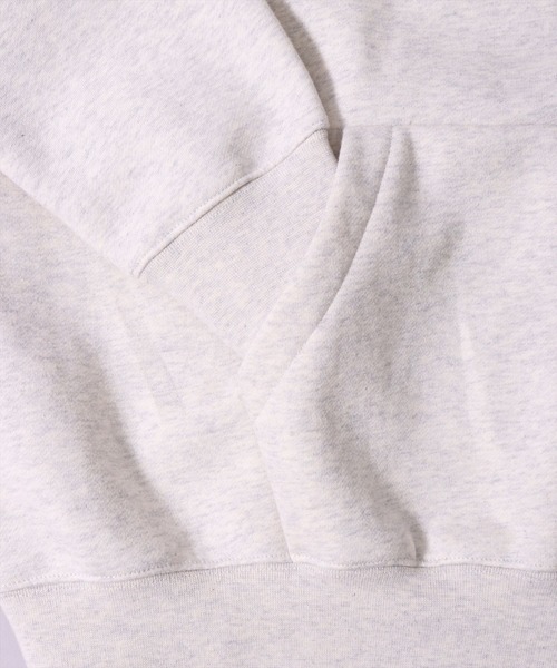 FOG ESSENTIALS（エフオージーエッセンシャルズ）の「(CM)【ESSENTIALS FEAR OF GOD】バックロゴ プリント スウェット プルオーバー（パーカー・メンズ・杢グレー/ブラック・LARGE/X-LARGE/MEDIUM）」の14枚目の写真