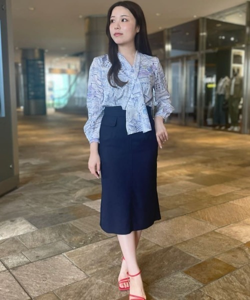 PINKY&DIANNE（ピンキーアンドダイアン）の「◆ヨーロピアンシティスケーププリントブラウス（シャツ/ブラウス・レディース・ブラック系その他/ブルー系その他2・38）」の20枚目の写真