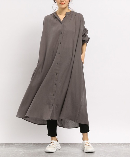 GLOBAL WORK Smile Seed Store（グローバルワーク スマイルシードストア）の「コットンボイルワンピース長袖/989261（シャツワンピース・レディース・チャコール/ブラック/グレイッシュベージュ/ダークネイビー・LARGE/MEDIUM/X-LARGE/SMALL）」の19枚目の写真