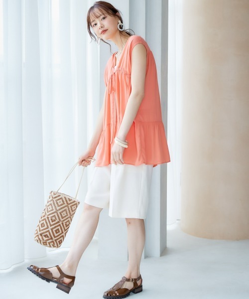 miclat（ミクラ）の「大きいサイズ　ギャザープルオーバー　miclat（シャツ/ブラウス・レディース・オレンジ/グリーン・L/LL/3L/4L/5L）」の16枚目の写真