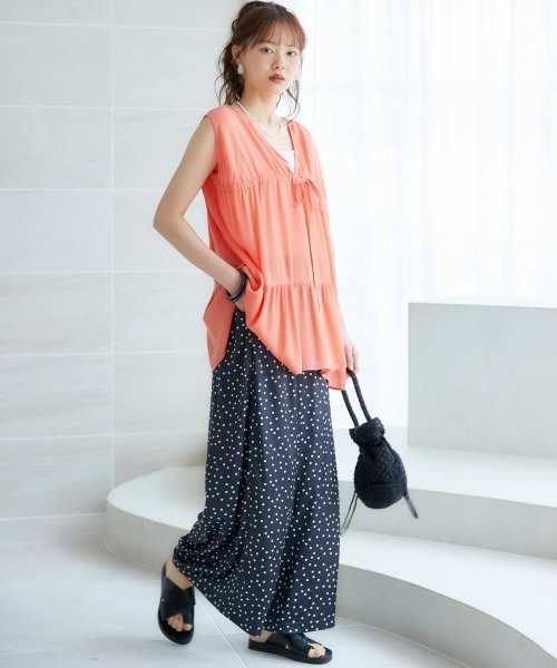 miclat（ミクラ）の「大きいサイズ　ギャザープルオーバー　miclat（シャツ/ブラウス・レディース・オレンジ/グリーン・L/LL/3L/4L/5L）」の4枚目の写真