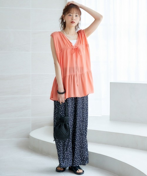 miclat（ミクラ）の「大きいサイズ　ギャザープルオーバー　miclat（シャツ/ブラウス・レディース・オレンジ/グリーン・L/LL/3L/4L/5L）」の3枚目の写真