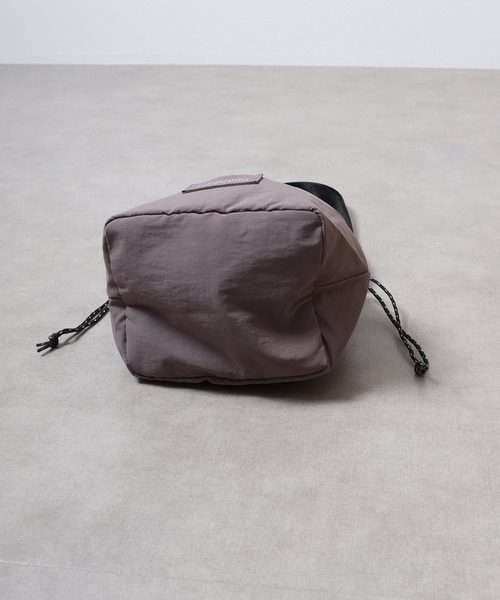 FUNALIVE（ファンアライブ）の「JUNESELECT AVVENTURA アヴェンチュラ　ポイントネーム　巾着ショルダーバッグ（ショルダーバッグ・メンズ・ブラック/ライトベージュ/グレー・FREE）」の6枚目の写真