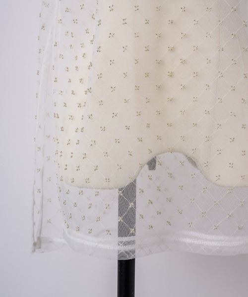 J1U by LA BELLE ETUDE（ジユウバイラベルエチュード）の「ビーズ×シアーチュールトップス（シャツ/ブラウス・レディース・ホワイト/ネイビー/ブラック・FREE）」の9枚目の写真