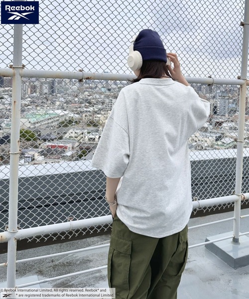 Reebok(リーボック)の「【WEB限定 別注】Reebok(リーボック)/ワンポイント ロゴ刺繍 クルーネック 半袖 Tシャツ(Tシャツ/カットソー・レディース・グレー/ネイビー/ブラック/ホワイト・L/M)」の17枚目の写真
