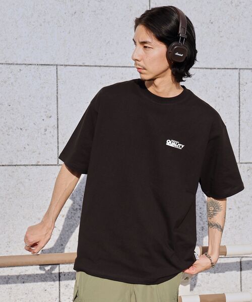 FFEIN(フェイン)の「【FFEIN(フェイン)】企業ロゴプリントTシャツ(Tシャツ/カットソー・メンズ・ネイビー/ブラック/その他2/その他1/アッシュグレー/ホワイト・LARGE/MEDIUM/SMALL)」の19枚目の写真