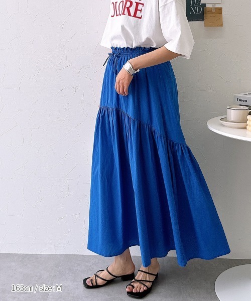 nissen（ニッセン）の「綿ローン　ドロストラウンド切替スカート（スカート・レディース・ブラック/ロイヤルブルー・M/L/LL）」の10枚目の写真